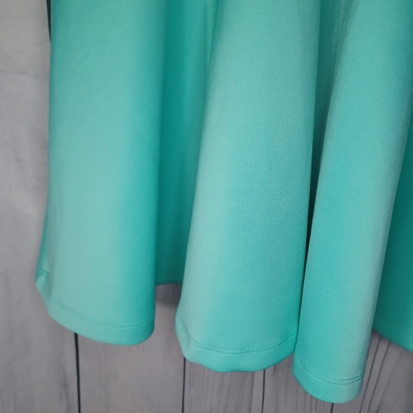 Charlotte Russe sleevless heart Cut out dress - Picture 9 of 11